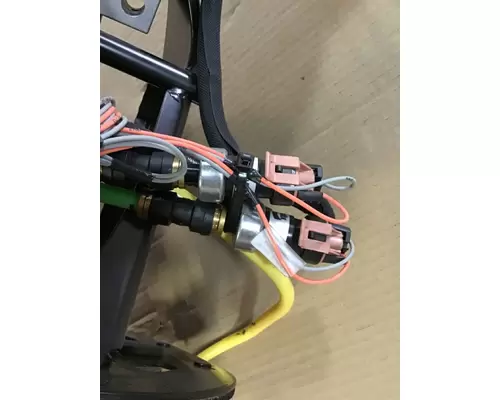 INTERNATIONAL LT Steering Column