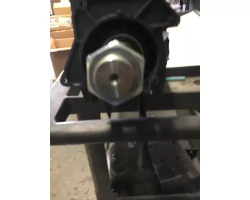 INTERNATIONAL LT Steering Column