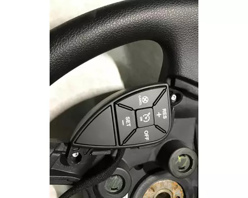 INTERNATIONAL LT Steering Wheel