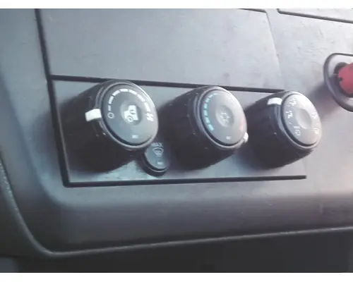 INTERNATIONAL LT TEMPERATURE CONTROL