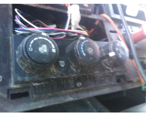 INTERNATIONAL LT TEMPERATURE CONTROL