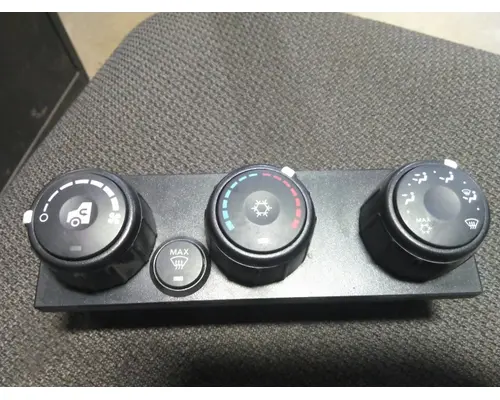 INTERNATIONAL LT TEMPERATURE CONTROL