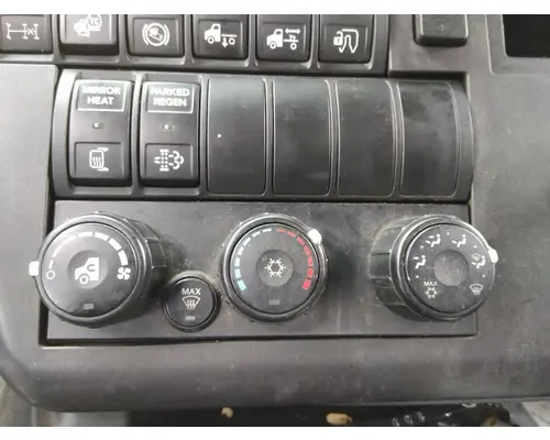 INTERNATIONAL LT TEMPERATURE CONTROL