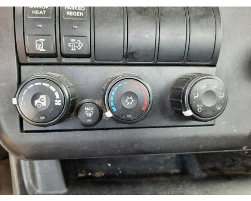 INTERNATIONAL LT TEMPERATURE CONTROL