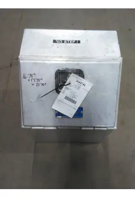 INTERNATIONAL LT TOOL BOX