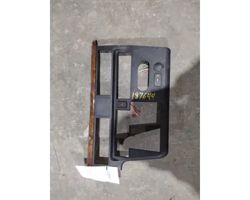 INTERNATIONAL LT TRIM INTERIOR