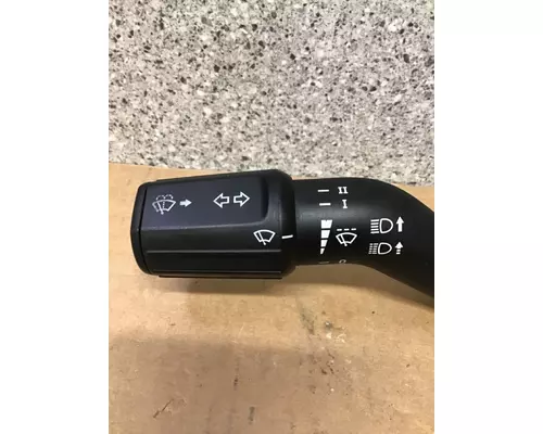 INTERNATIONAL LT TURN SIGNAL SWITCH