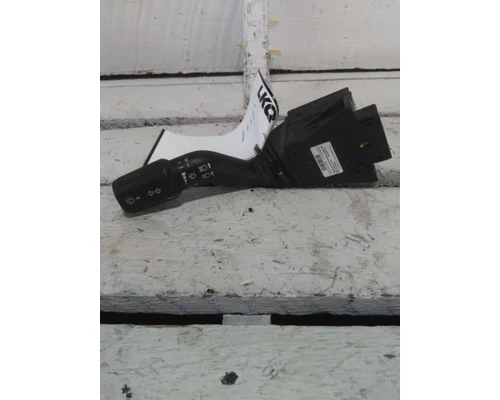 INTERNATIONAL LT TURN SIGNAL SWITCH