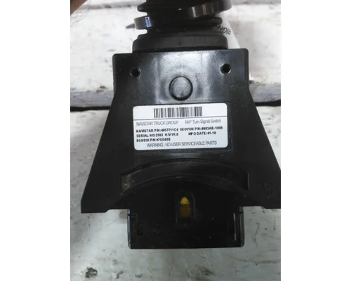 INTERNATIONAL LT TURN SIGNAL SWITCH