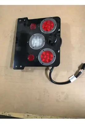 INTERNATIONAL LT Tail Lamp