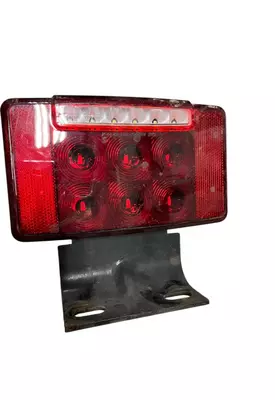 INTERNATIONAL LT Tail Lamp