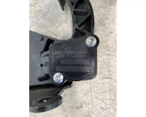 INTERNATIONAL LT Throttle Body Assembly