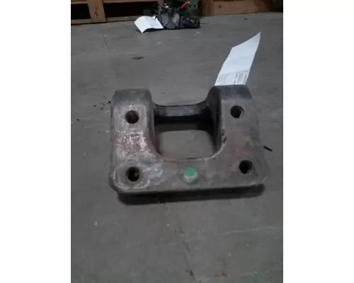 INTERNATIONAL LT Transmission Crossmember  Mounts