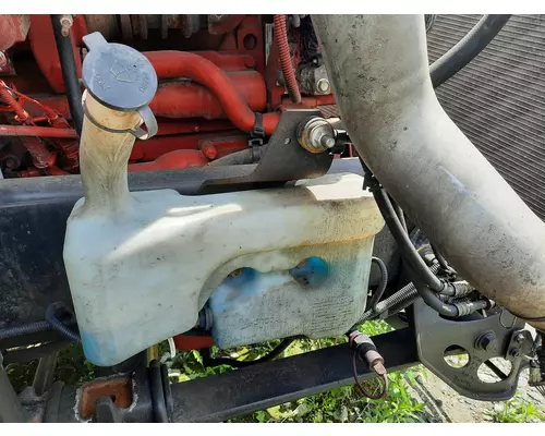 INTERNATIONAL LT WINDSHIELD WASHER RESERVOIR