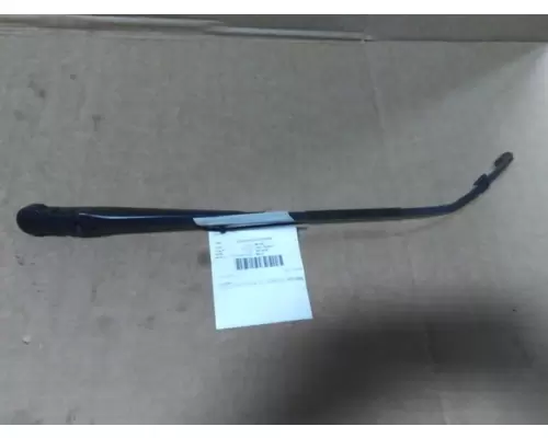 INTERNATIONAL LT WINDSHIELD WIPER ARM