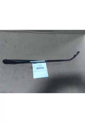 INTERNATIONAL LT WINDSHIELD WIPER ARM