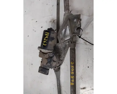 INTERNATIONAL LT WINDSHIELD WIPER ASSEMBLY