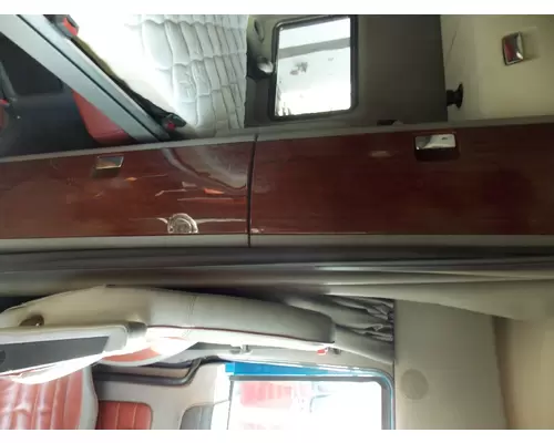 INTERNATIONAL LoneStar Cab