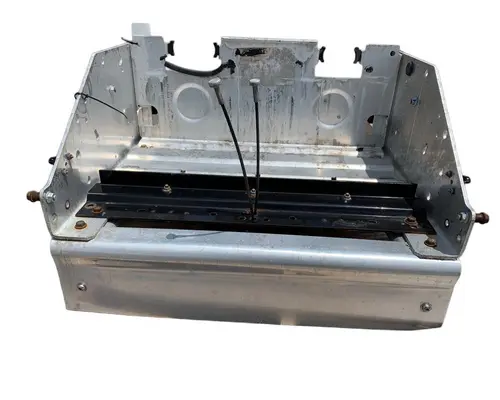 INTERNATIONAL Lonestar Battery Box
