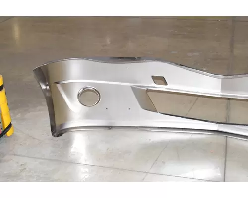 INTERNATIONAL Lonestar Bumper Assembly, Front