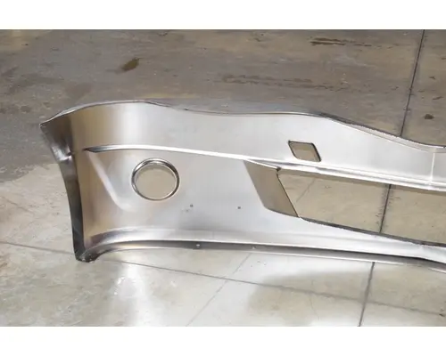 INTERNATIONAL Lonestar Bumper Assembly, Front