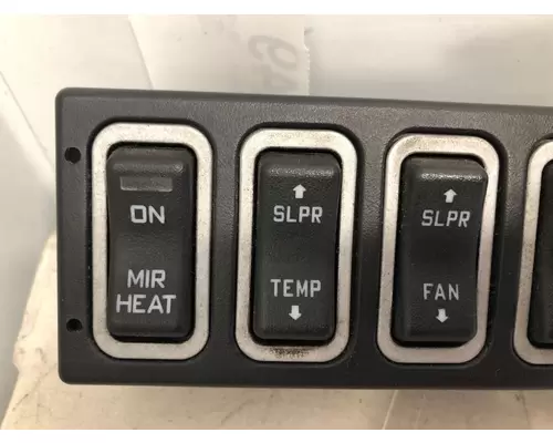 INTERNATIONAL Lonestar Dash  Console Switch