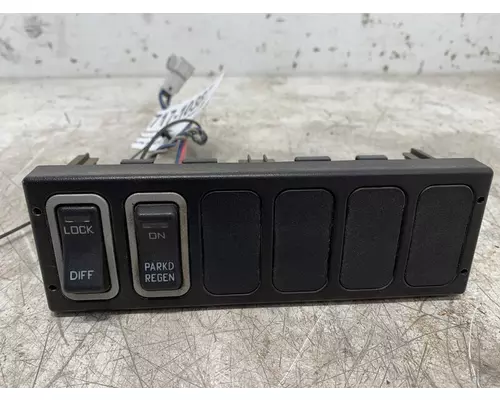 INTERNATIONAL Lonestar Dash  Console Switch