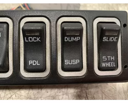 INTERNATIONAL Lonestar Dash  Console Switch