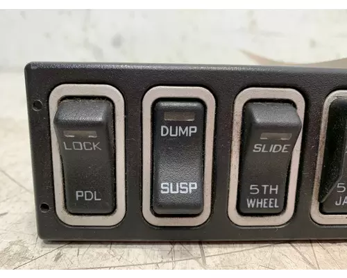 INTERNATIONAL Lonestar Dash  Console Switch