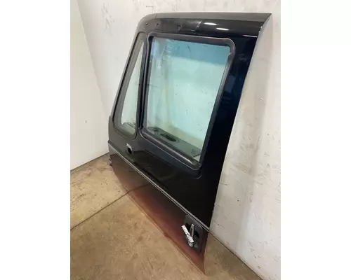 INTERNATIONAL Lonestar Door Assembly, Front