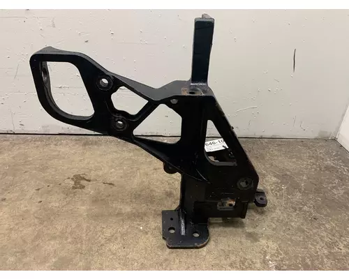 INTERNATIONAL Lonestar Frame HornBumper Mount