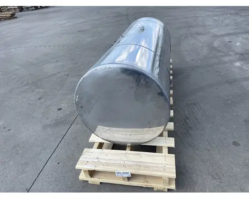 INTERNATIONAL Lonestar Fuel Tank