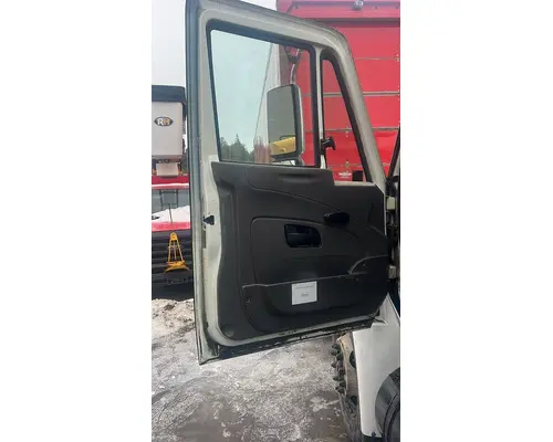 INTERNATIONAL MA025 Door Assembly, Front