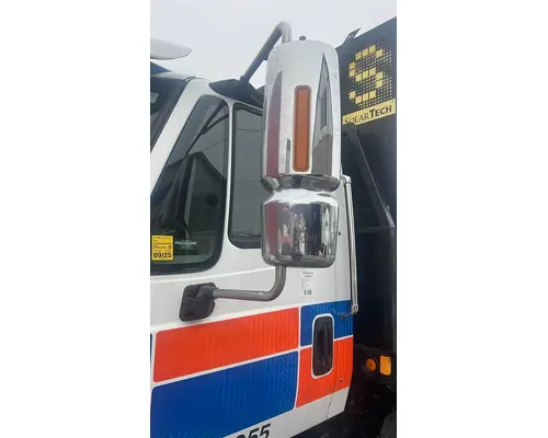 INTERNATIONAL MA025 Door Assembly, Front