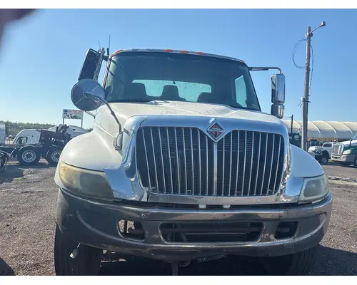 INTERNATIONAL MA025 Hood