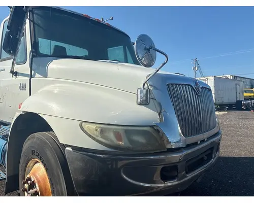 INTERNATIONAL MA025 Hood