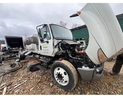 INTERNATIONAL MA025 Radiator