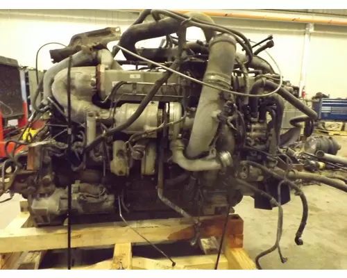 INTERNATIONAL MAX FORCE Engine Assembly