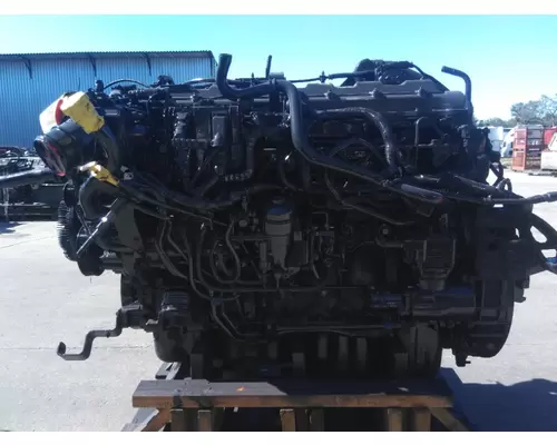 INTERNATIONAL MAXXFORCE 13 EPA 10 ENGINE ASSEMBLY