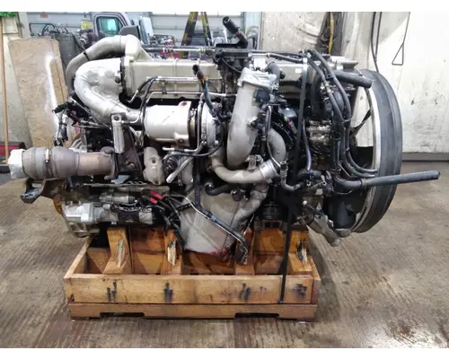 INTERNATIONAL MAXXFORCE 13 EPA 10 ENGINE ASSEMBLY