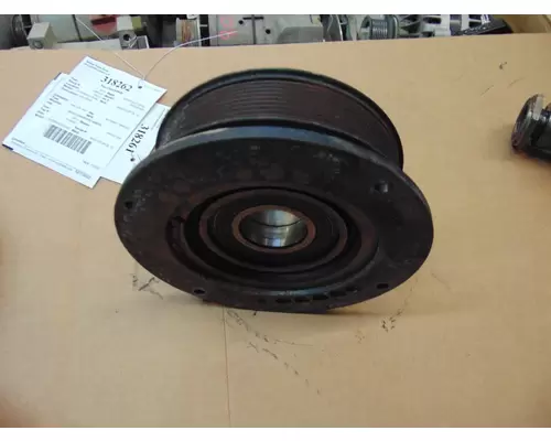 INTERNATIONAL MAXXFORCE 13 Pulley