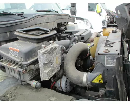 INTERNATIONAL MAXXFORCE 7 V8 (6.4L) ENGINE ASSEMBLY