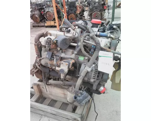 INTERNATIONAL MAXXFORCE 7 V8 (6.4L) ENGINE ASSEMBLY