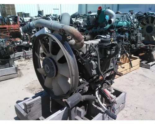 INTERNATIONAL MAXXFORCE 7 V8 (6.4L) ENGINE ASSEMBLY