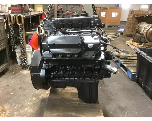 INTERNATIONAL MAXXFORCE 7 V8 (6.4L) ENGINE ASSEMBLY