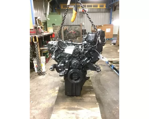 INTERNATIONAL MAXXFORCE 7 V8 (6.4L) ENGINE ASSEMBLY