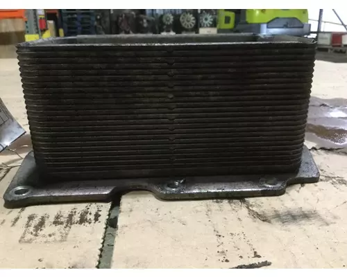 INTERNATIONAL MAXXFORCE DT Engine Oil Cooler