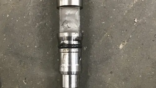 INTERNATIONAL MAXXFORCE13 FUEL INJECTOR OEM# 83C924011 in Easton 