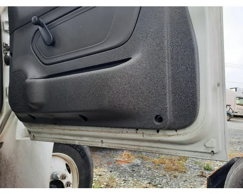 INTERNATIONAL MV607 2019-2025 DOOR ASSEMBLY, FRONT
