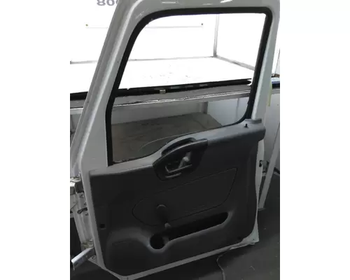 INTERNATIONAL MV607 2019-2025 DOOR ASSEMBLY, FRONT